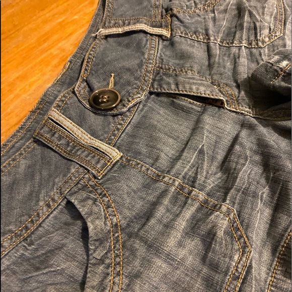 Women’s (junior sz) short - Picture 2 of 7